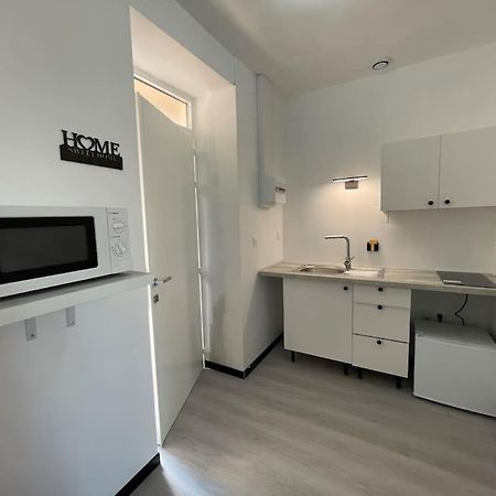 Studio A2 18M2 Cosy 5Minutes Gare Parking Gratuit Rue De La Mure Роанн Екстер'єр фото